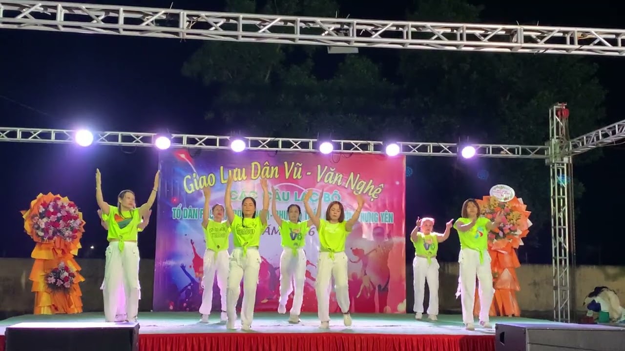 CLB dân vũ thôn quang minh :  có duyên không nợ