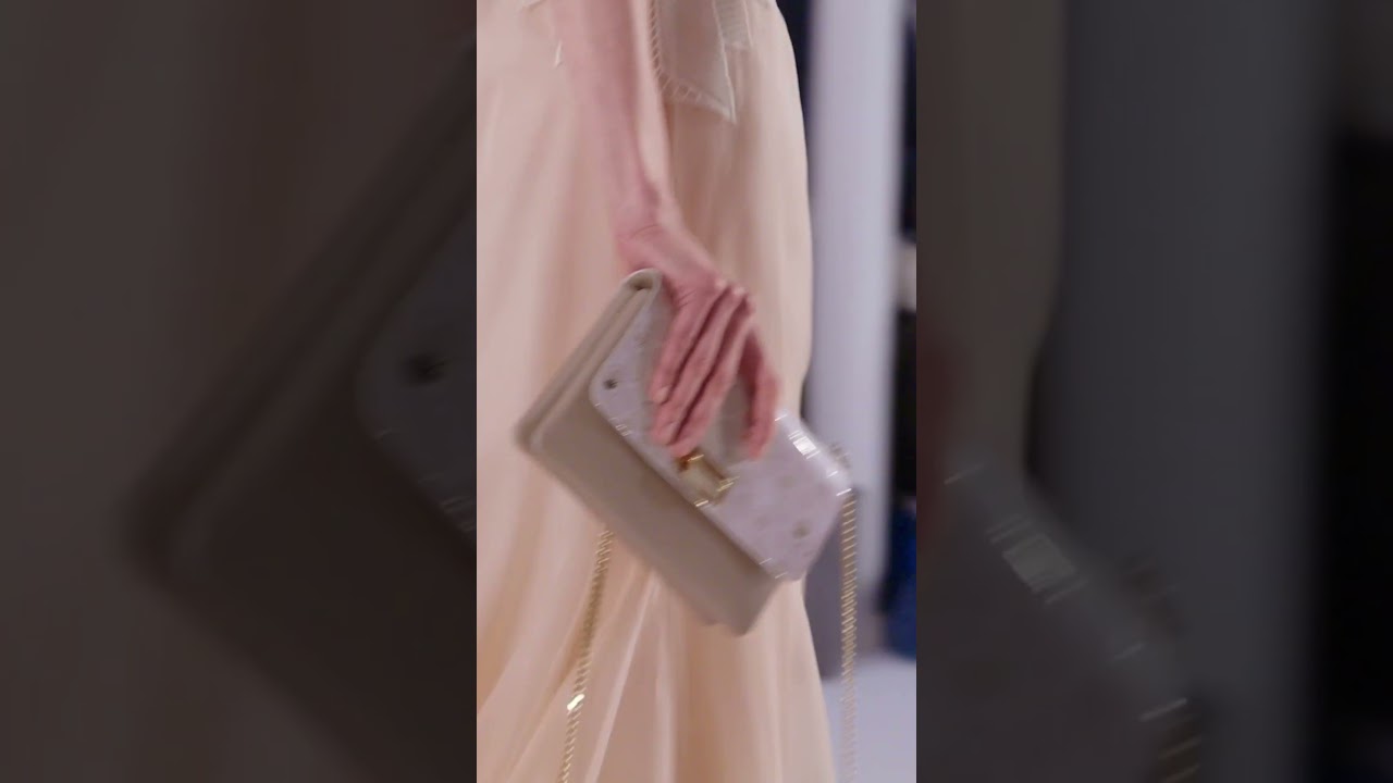 First Sunshine Haute Couture Collection, Look 16