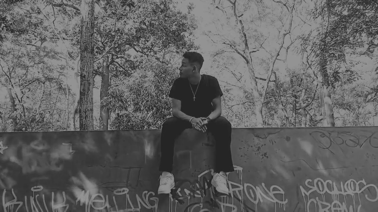 TRA$H - VACÍO FT.  FAREZ / ¿POR QUE EL AMOR DUELE?