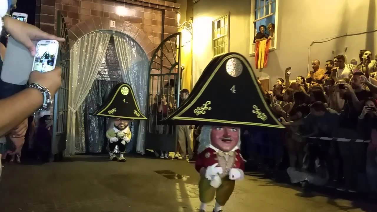 Danza de Los Enanos, Bajada de la Virgen de Las Nieves.