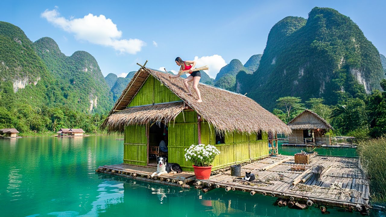 TIMELAPSE - Building a Floating Bamboo House & Smart DIY Fish Trap