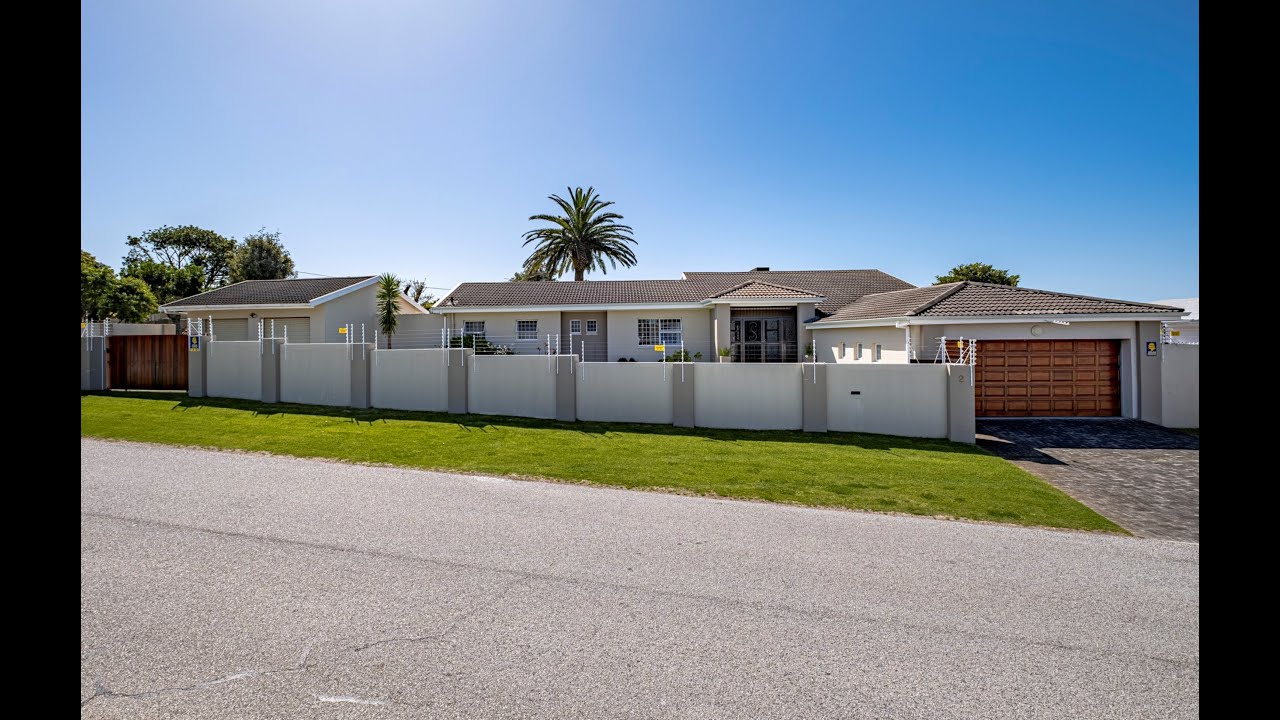4 bedroom house for sale in Sunridge Park | Pam Golding Properties