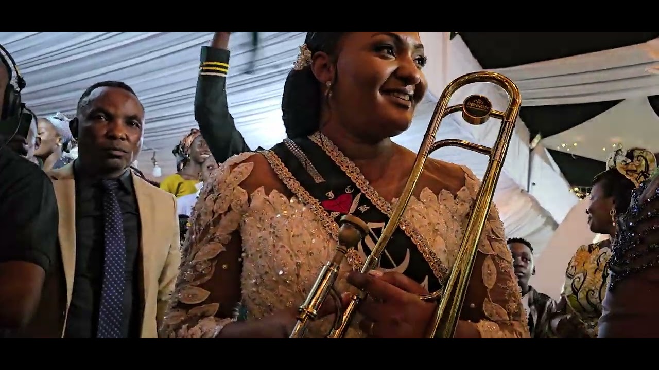 MAYANGI VERSION MARIAGE DE PAPA STEVE DIANGIENDA  KINSHASA BRAZZA