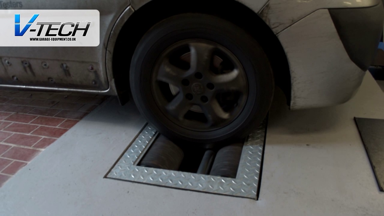 Class4 MOT bay install for Tamworth Auto Repair.