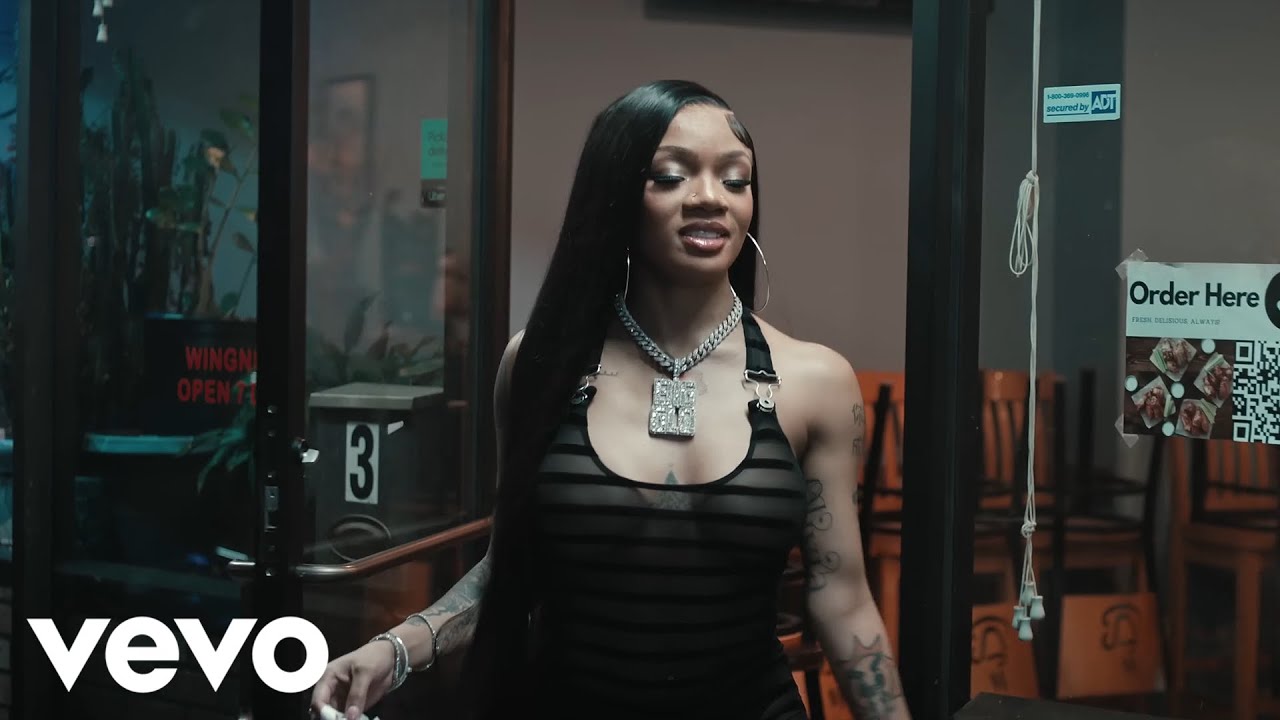 Glorilla ft. Moneybagg Yo & Big30 - No Chances [Music Video]