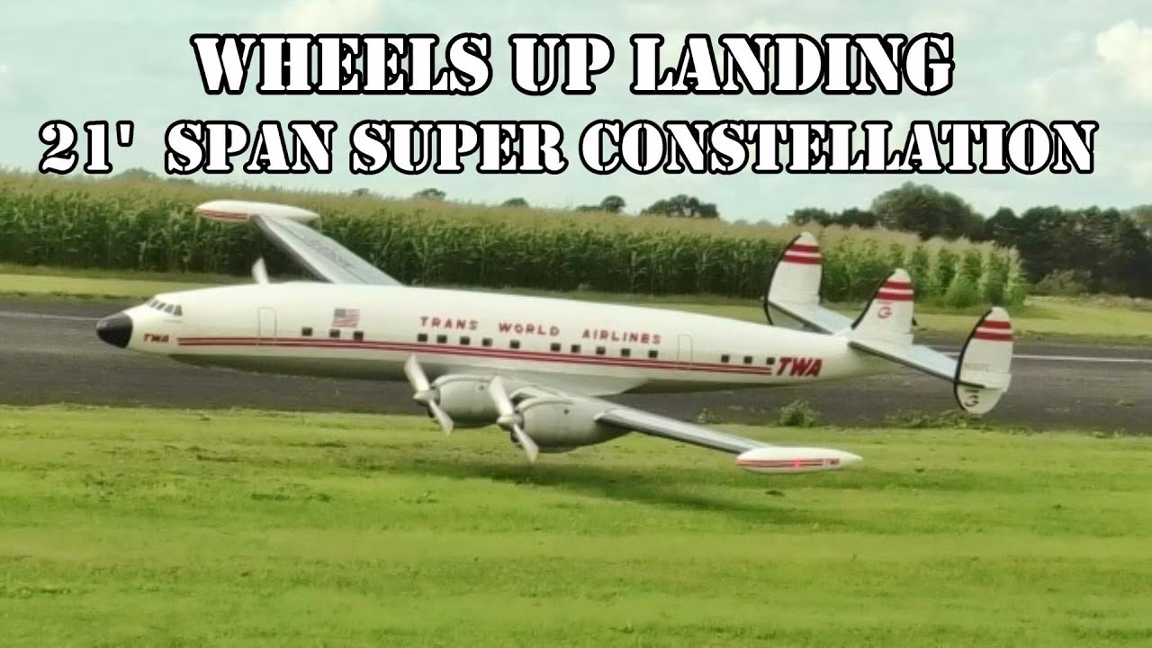 WHEELS UP LANDING WITH A 1/6 SCALE - 21