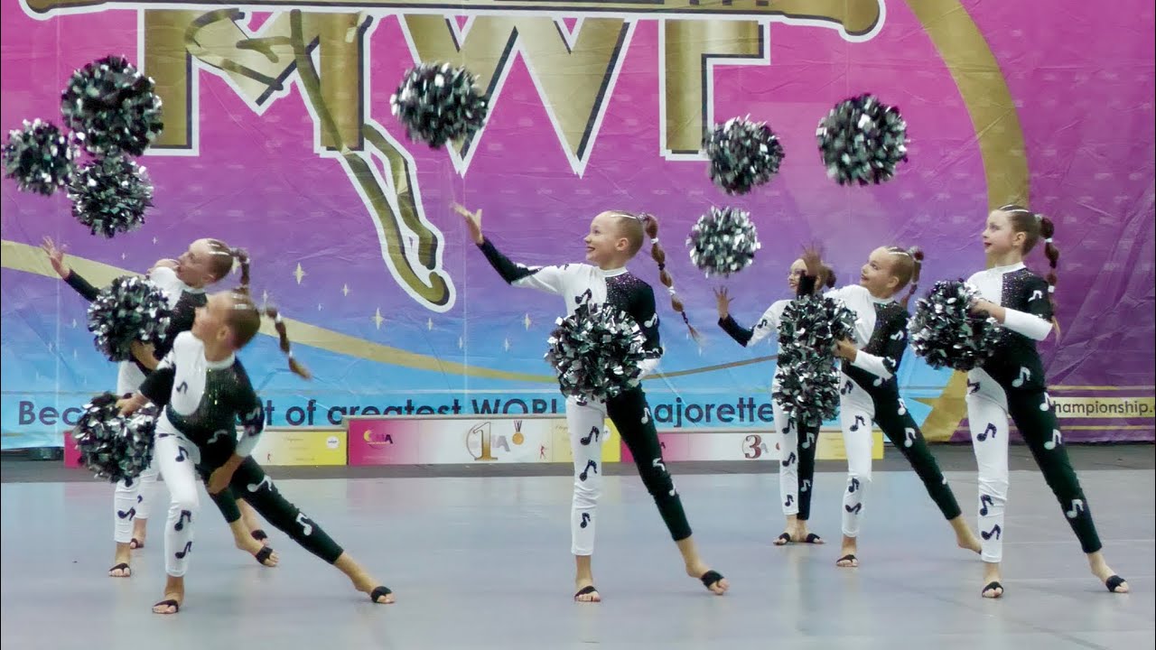 Majorettes *PERŁY SULEJÓW* - POM MINI cadets -  European Majorette Championship - Liberec 2024