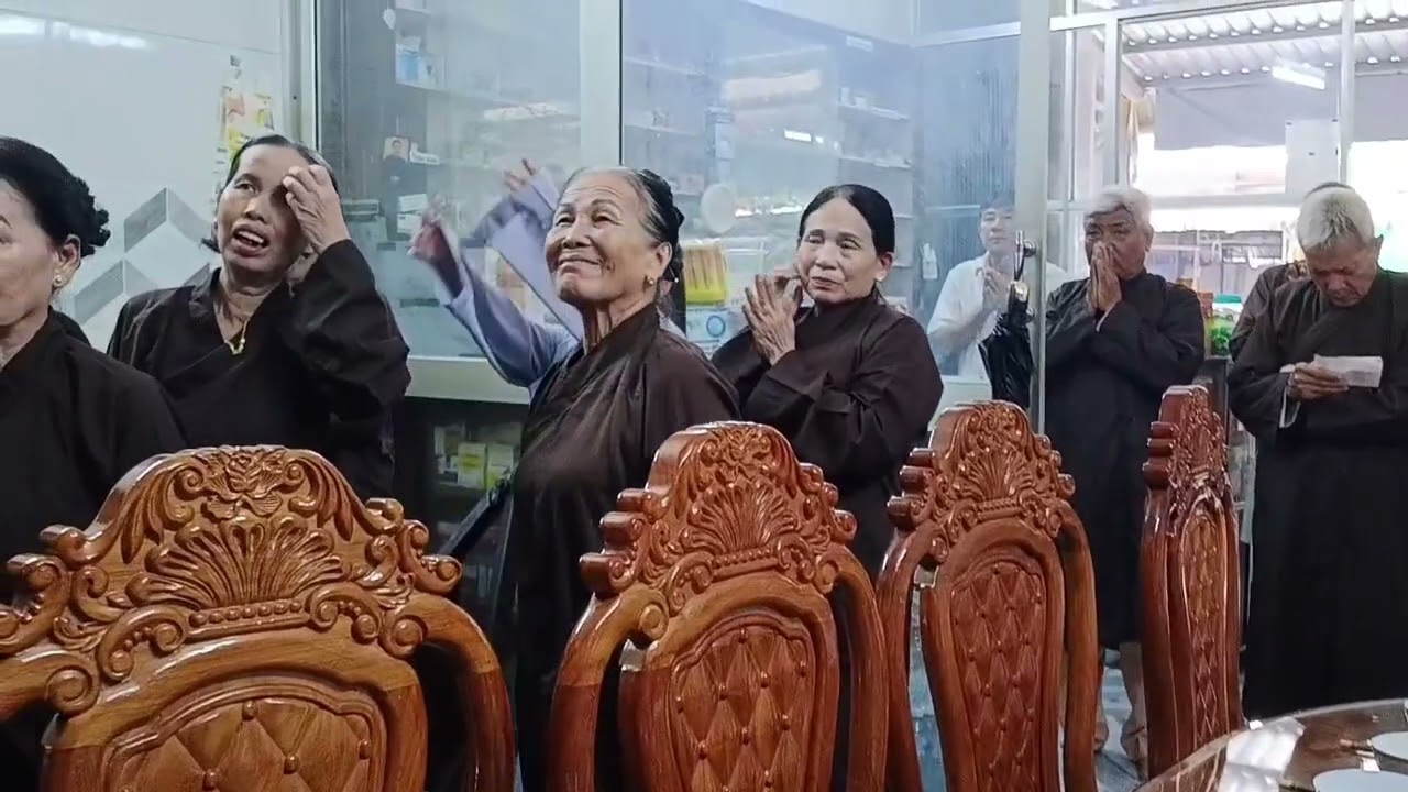 ĐÁM GIỖ THƯỜNG NIÊN. DÂNG MÂM CHAY PHẨM.CHO PHỤ MẪU CHỊ KIM TƯ.Ở XÃ NGỌC CHÚC.TỈNH AN GIANG