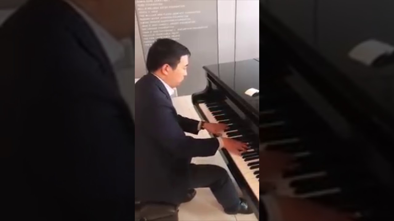 Andrew Yang plays the New National Anthem