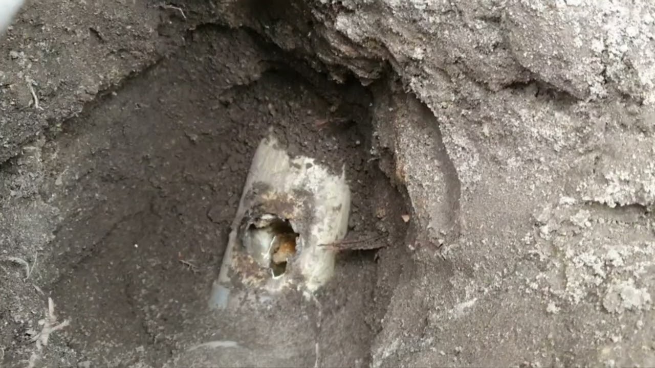 Verstopping riool oplossen /zelf ontstoppingsstuk of afsluiter 125 mm maken.