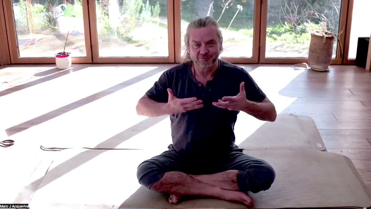 THE MIND, THE CORE & LOOKING AFTER THE SPINE - yoga with Marc