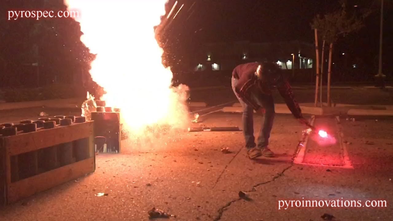 Fireworks Hand Fire!