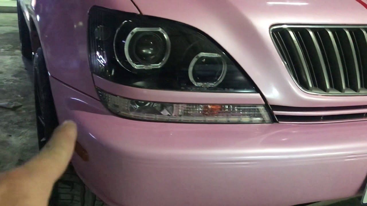Lexus RX300 retrofit from original halogen to bi-xenon projector BMW style