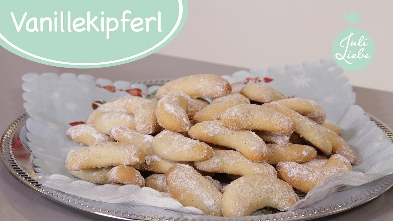 Vanillekipferl | Weihnachtspl&auml;tzchen und Weihnachtsgeb&auml;ck | Backen mit Liebe | Juli Liebe &hearts;