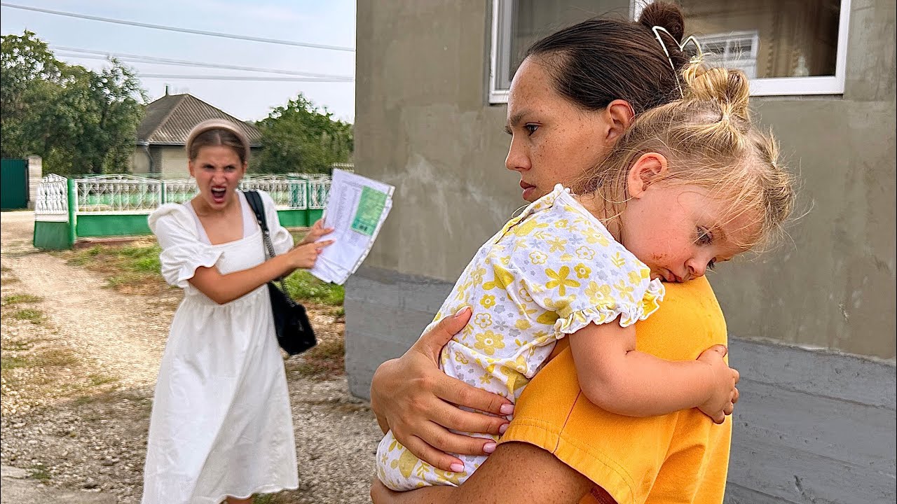 Mama BOGATĂ vrea să o dea în JUDECATĂ pentru a-și lua FICA ABANDONATĂ/ Istorioara tristă