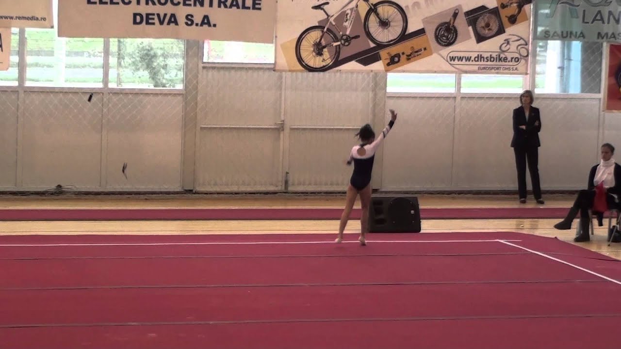 Alexandra Pirghie FX EF CSM Onesti