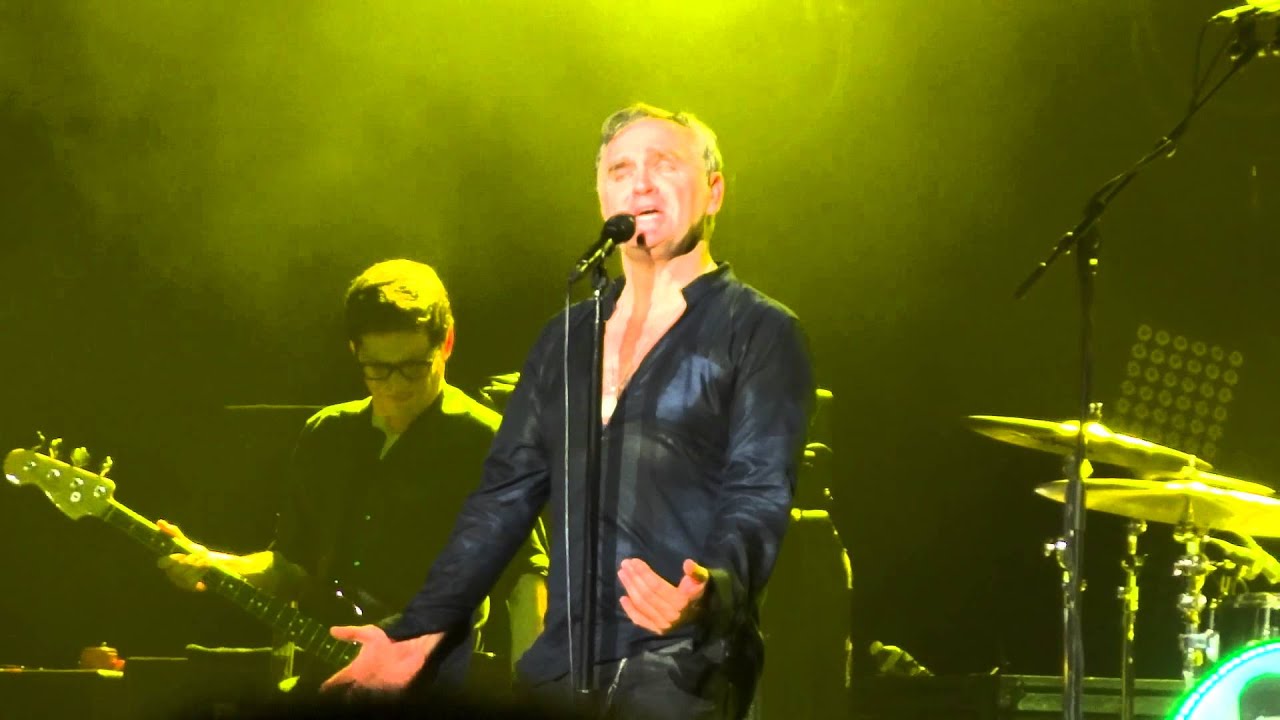MORRISSEY - MY DEAREST LOVE - LIVE PARIS @ OLYMPIA 24/09/15