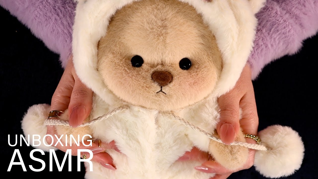 ASMR Get-a-Hug Bear Unboxing (🎧 soft spoken, soft fabric sounds)