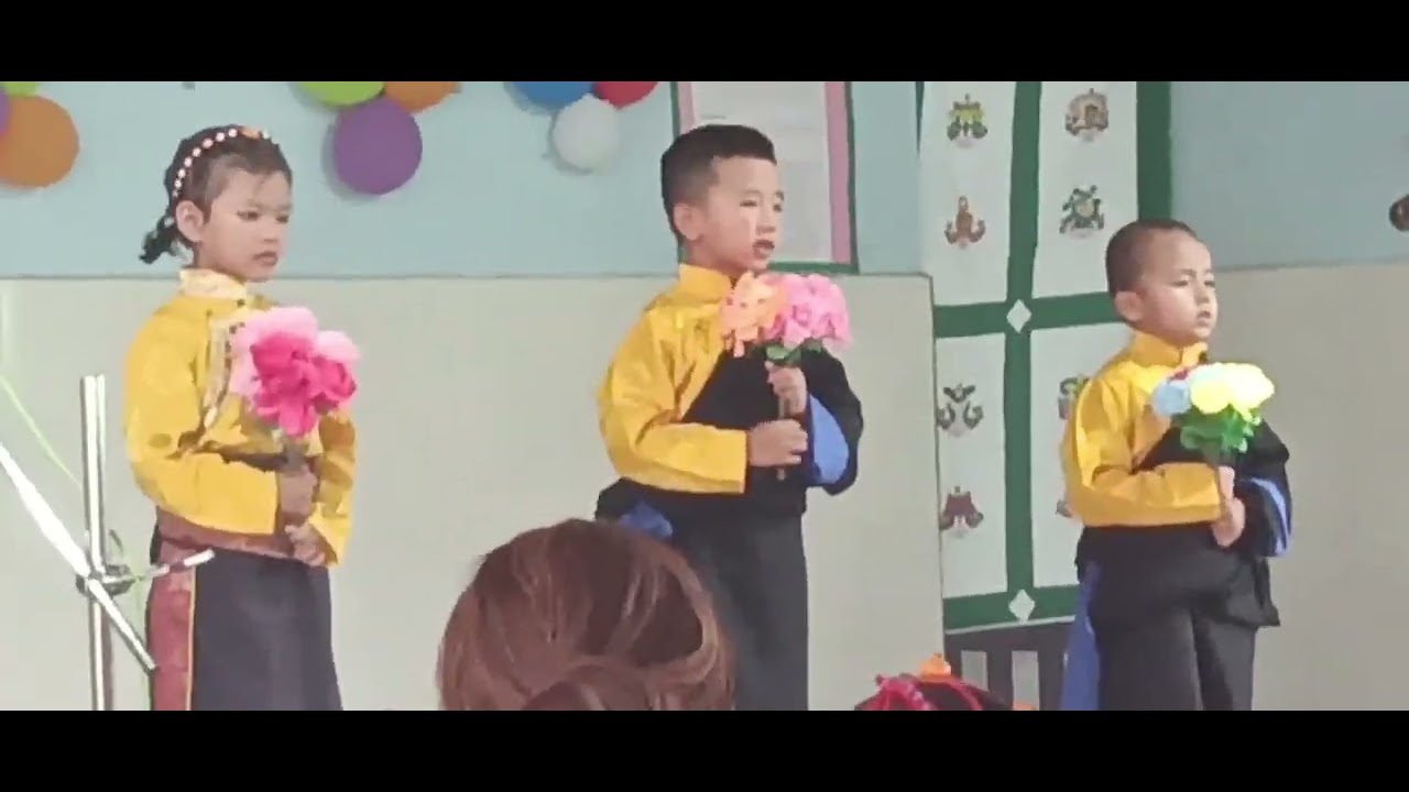 Cultural dance at sombhota primary school mundgod on 18.10.2025