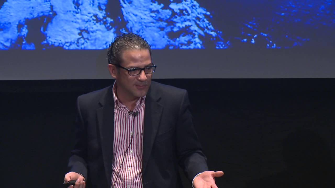 Cuando el alumno se vuelve el profesor | Juan Valles | TEDxCPH