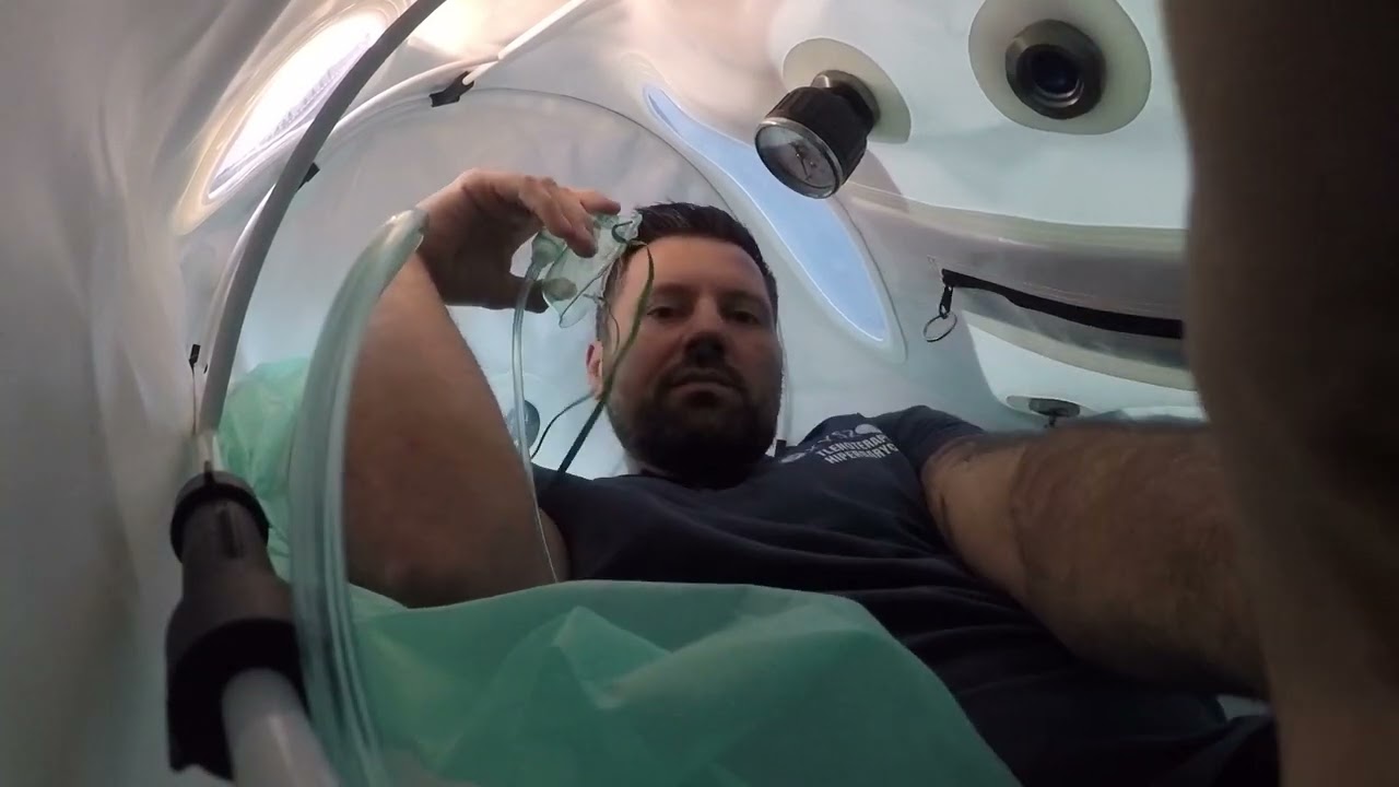 Tlenoterapia hiperbaryczna - jak wygląda sesja w komorze?