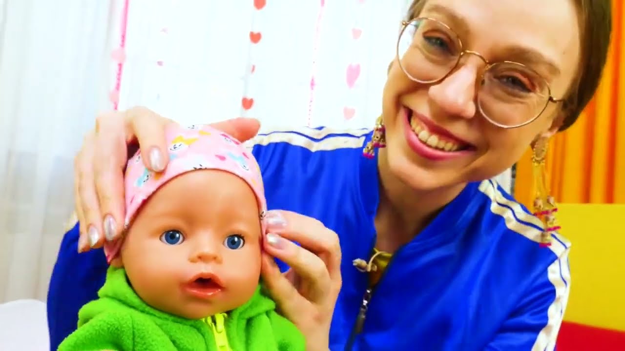 Uusia vaatteita Baby Born -nukelle | Leluruokaa nukeille ja leluille!