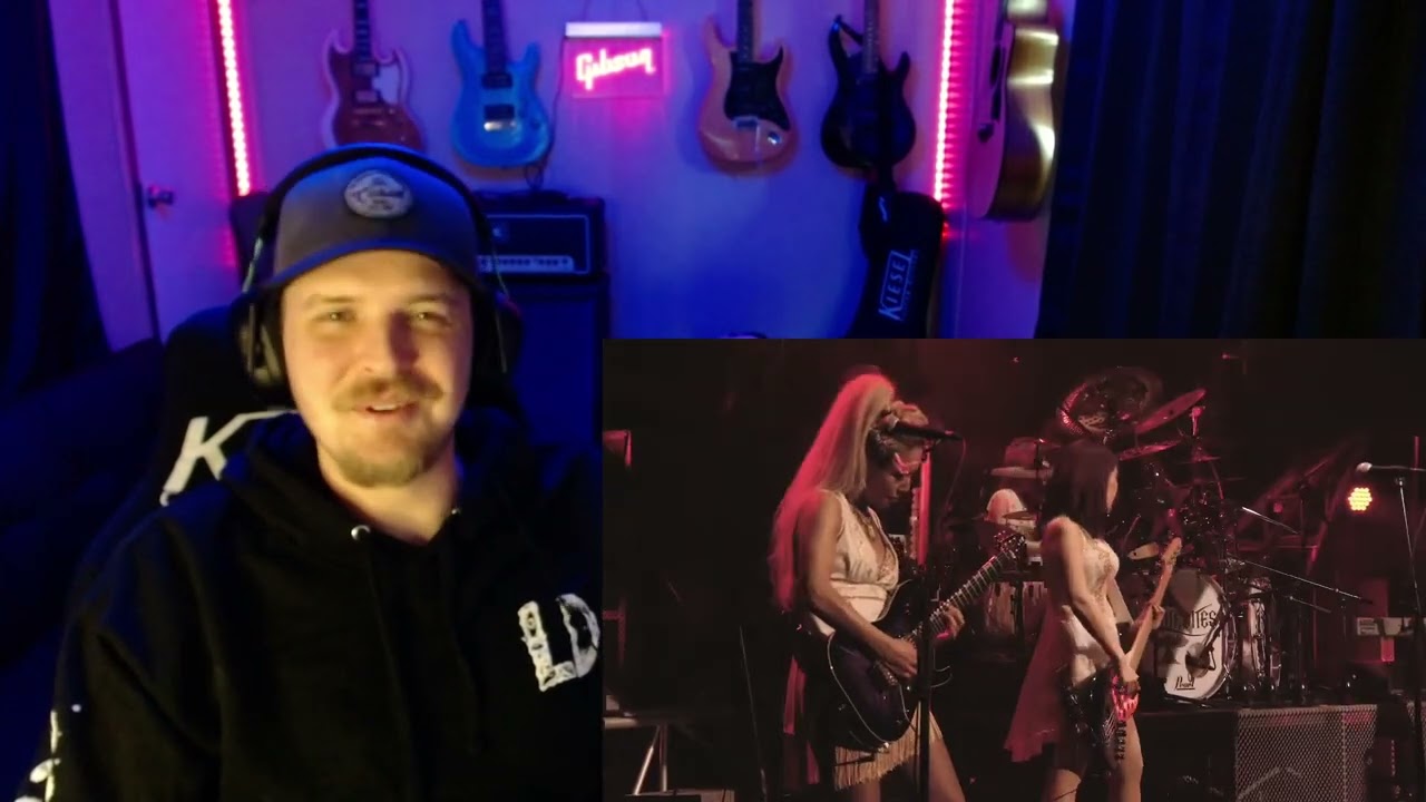 METALHEAD ENVIES| LOVEBITES| 