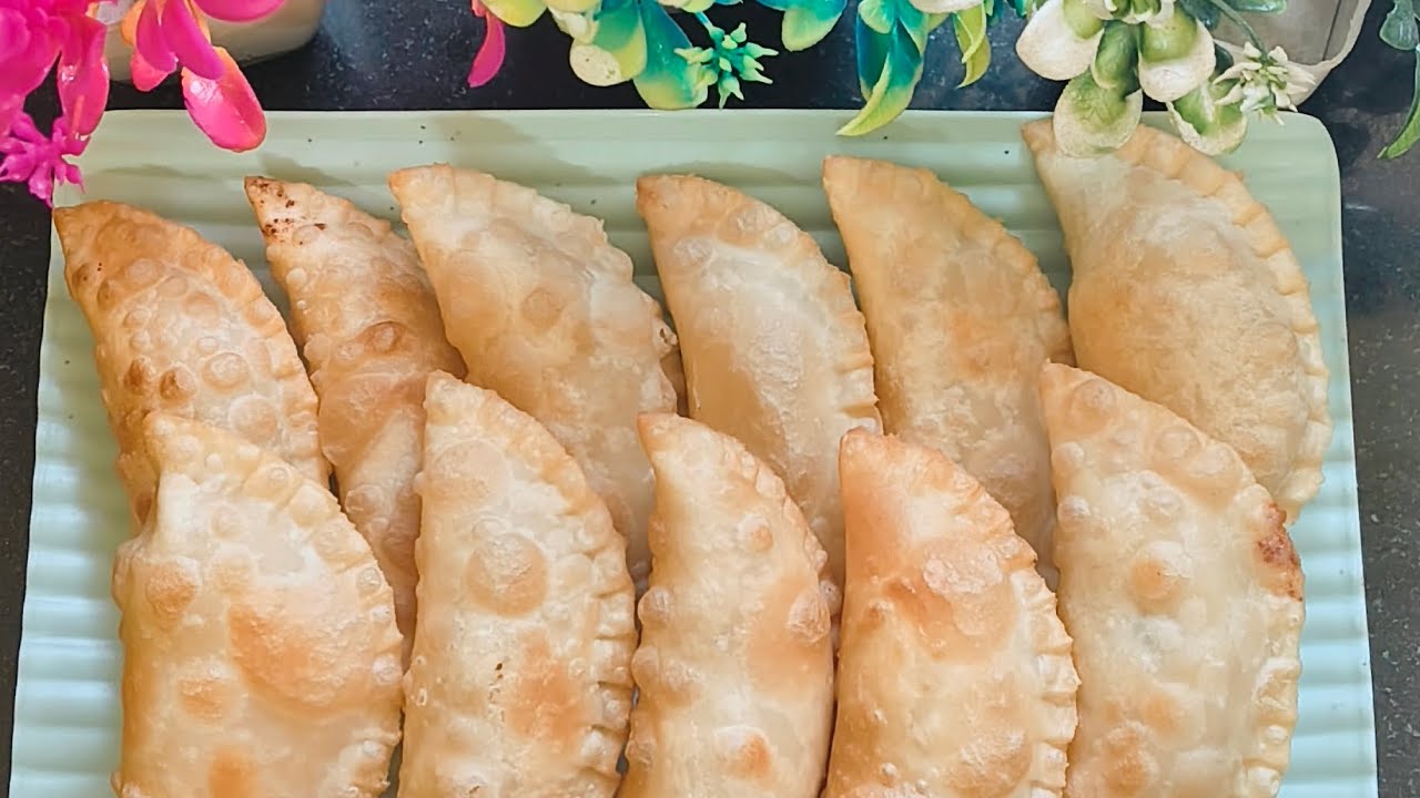 Happy Holi | gujiya banane ki aasan Si recipe |गुजिया बनाने का बिल्कुल आसान तरीका ||#trending 