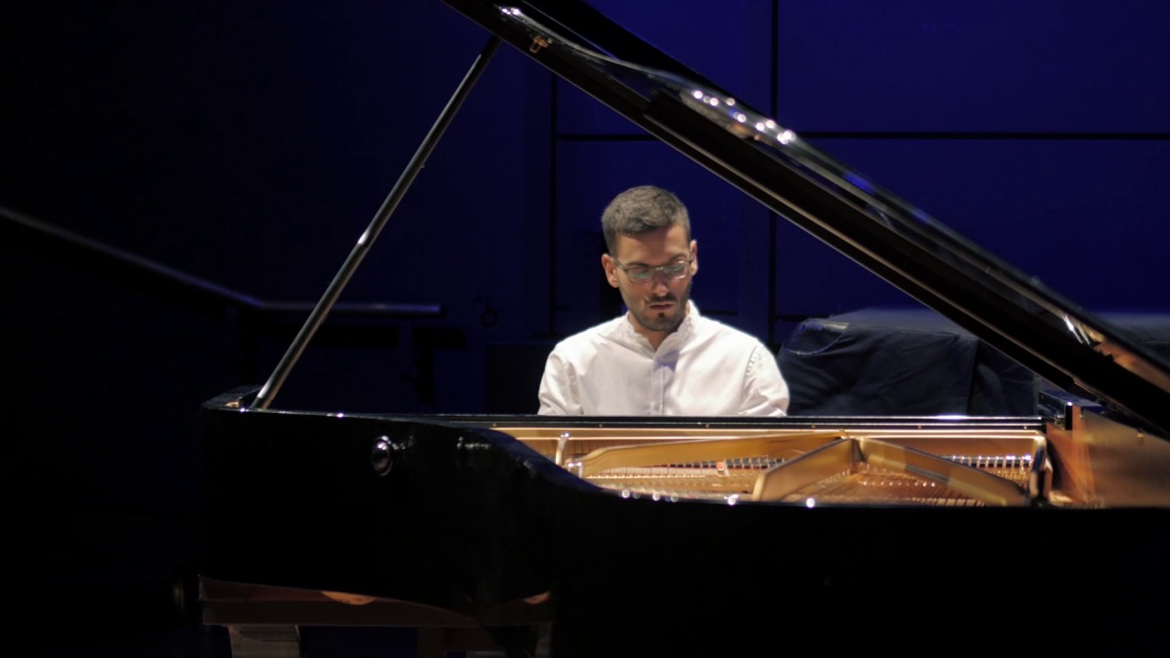 Minuet in G minor by G.F.Handel / W. Kempff perfomanced by Francisco Esteban Camacho Pérez