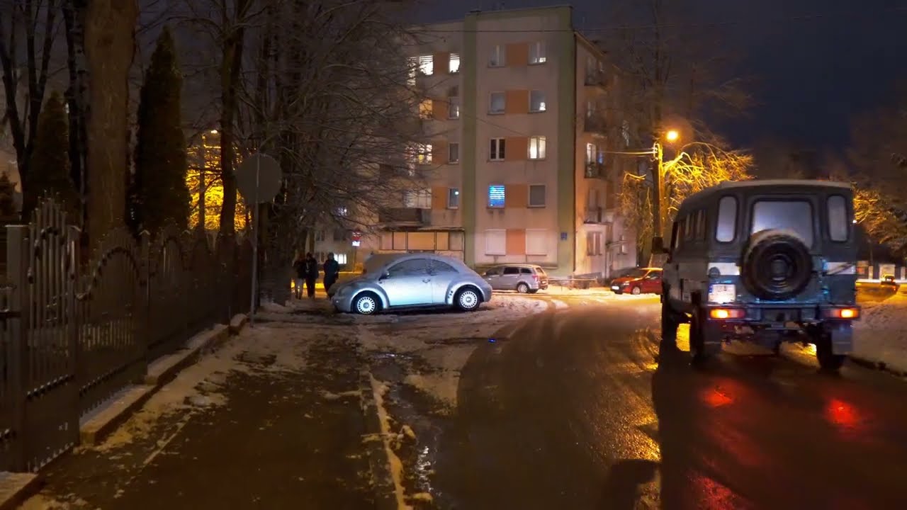 Польша/Ольштын - Прогулка по усадьбе Заторжу. 4К zve10 zv-e10