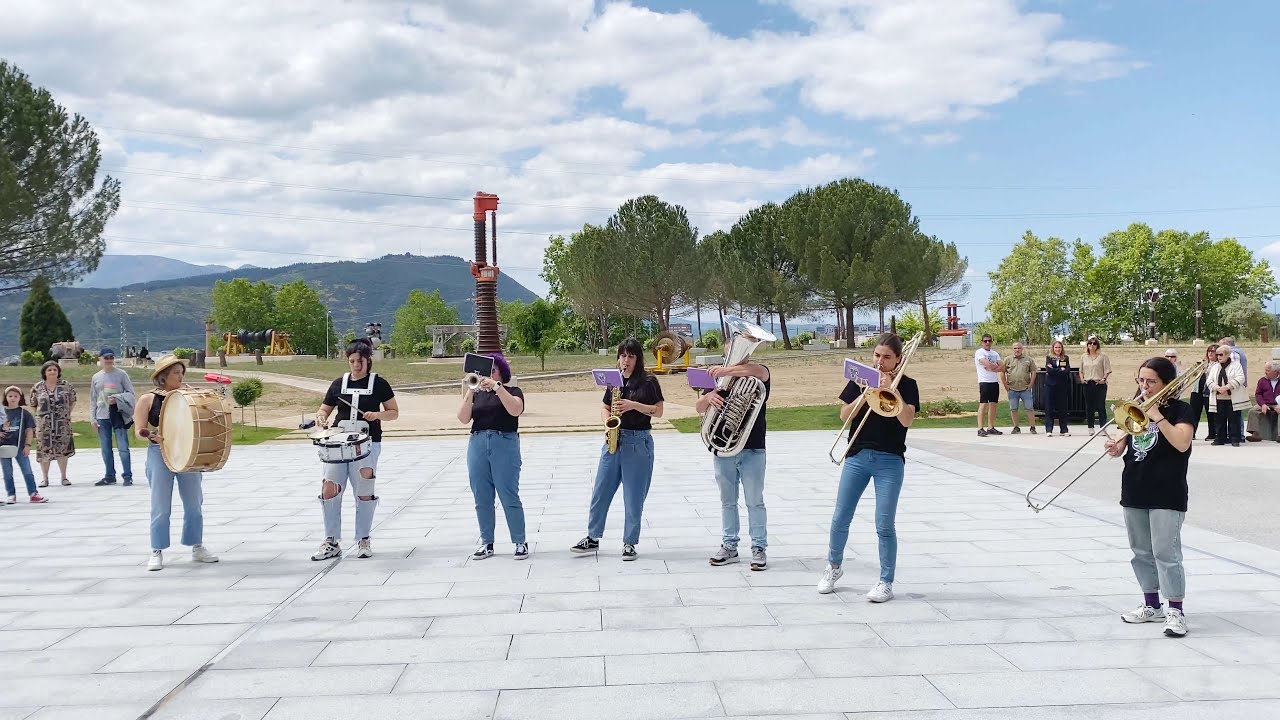 La agrupación Brassica Rapa cierra el finde de actuaciones musicales en la Térmica Cultural
