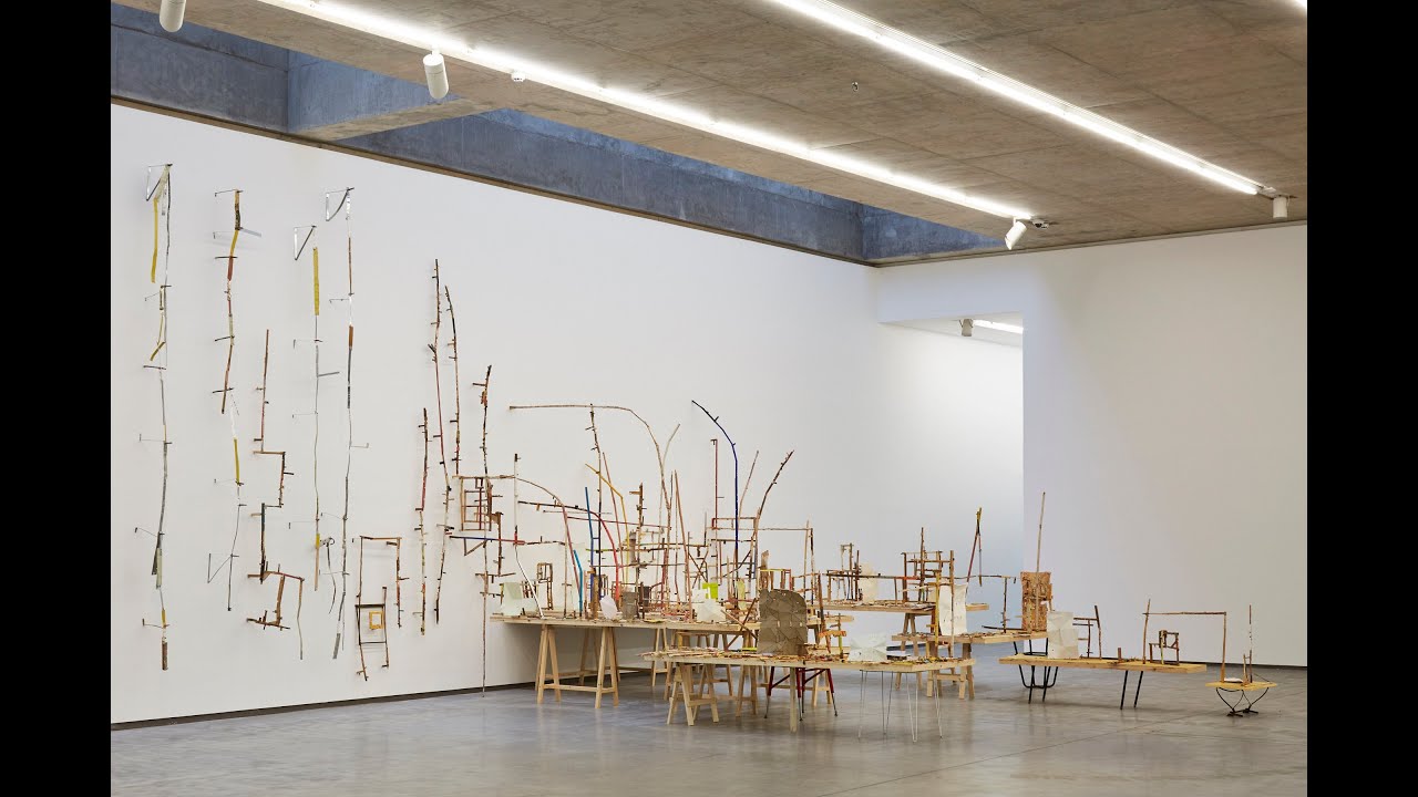 Meet the Artist: Helen O'Leary