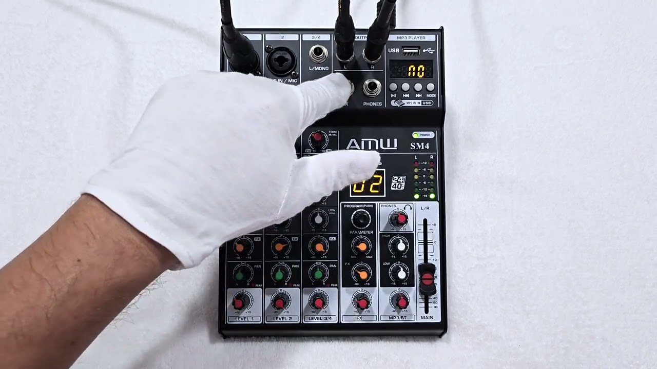 AMW SM4 v2 Mesa de som 4 canais com Reverb Efx Bluetooth Interface USB EQ 3 Bandas Chassi de Metal !