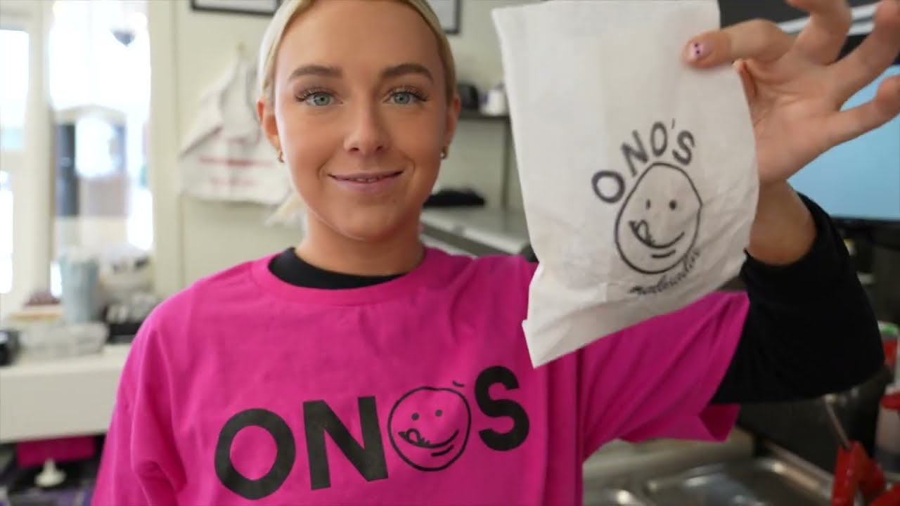 SERENA TRIES: Making Malasadas