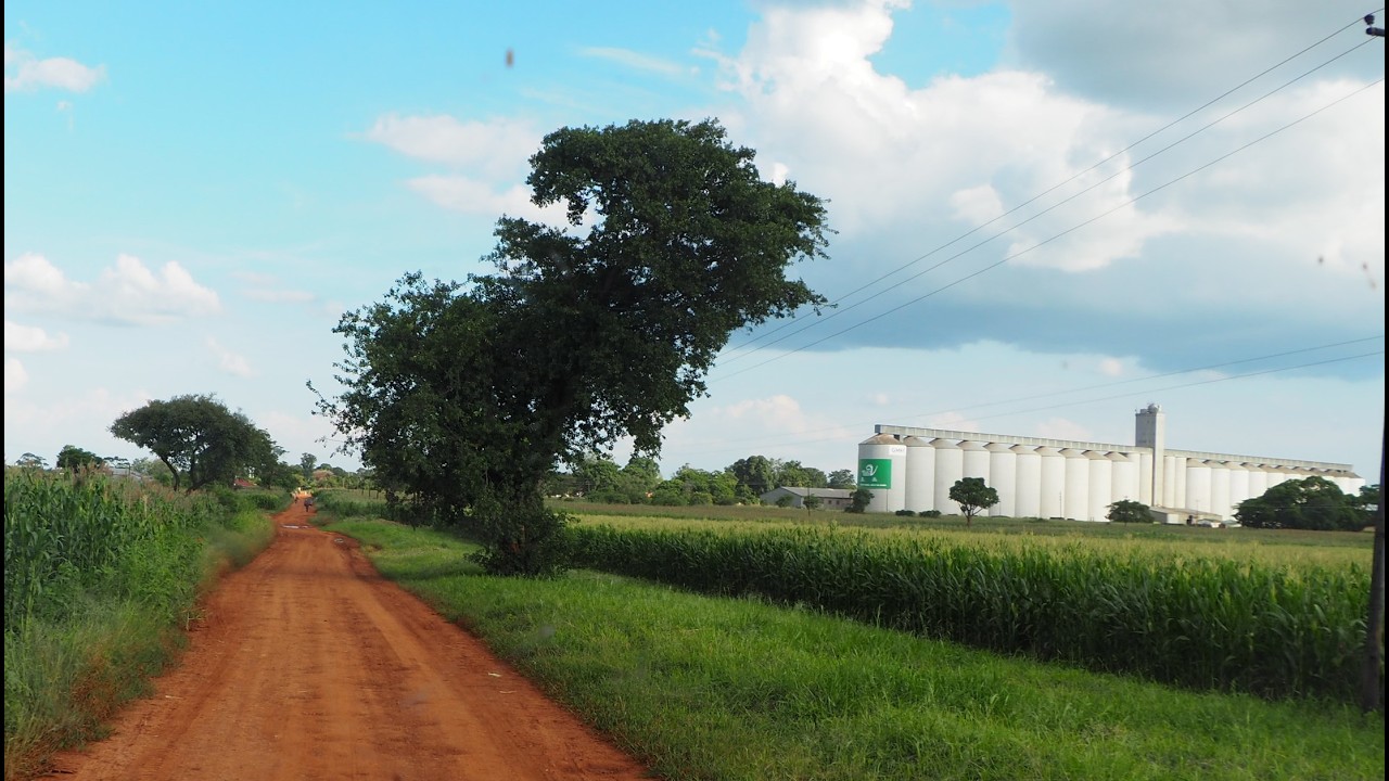Zimbabwe, Road into Banket, Part 7. Chinhoyi to Harare.