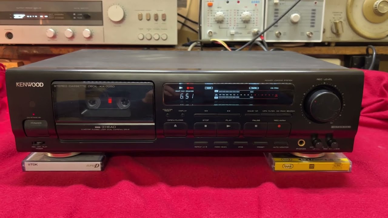 Kenwood KX-7050 улетел в XXI век