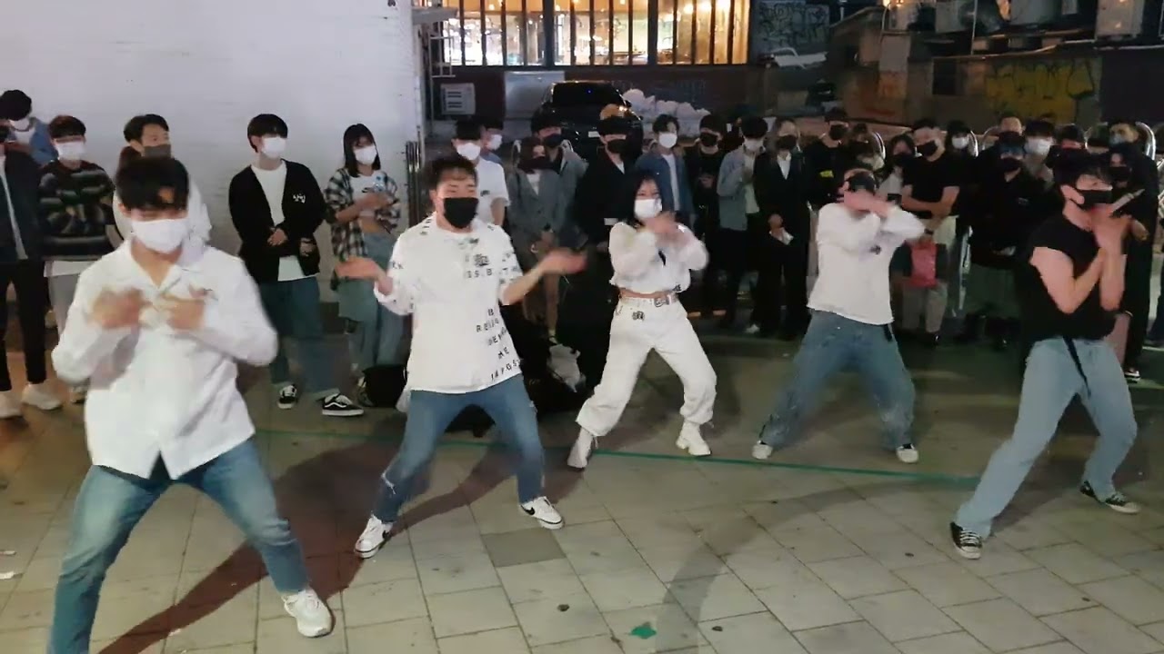 20220501 hongdae busking 홍대버스킹 잘노는 혼성댄스팀 하프(H.A.F) 04 - ZOO _ TAEYONG, JENO, HENDERY, YANGYANG, etc