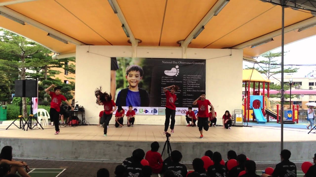 Mighty Nomads / Breakfirst Crew Performance 1 @ Walk, With Me