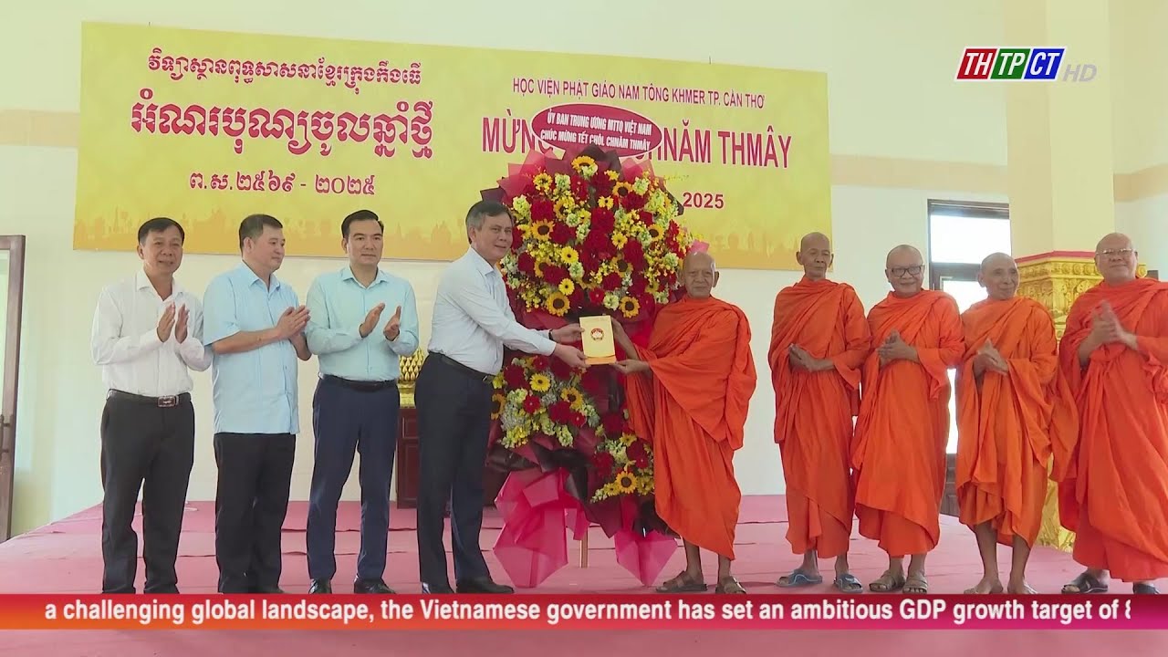 VFF leader greets Cần Thơ Khmer community for Chol Chnam Thmay | Cần Thơ News
