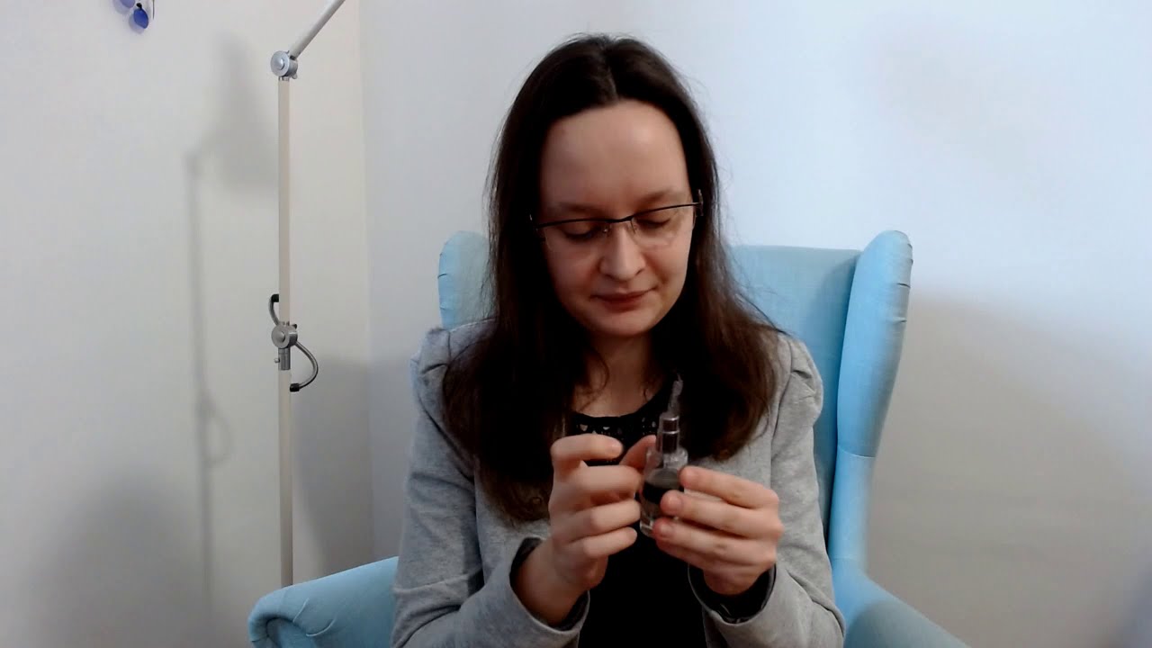 ASMR CZ Nepříjemná prodavačka v parfumerii (role play) - Unpleasant saleswoman in a perfumery 😀