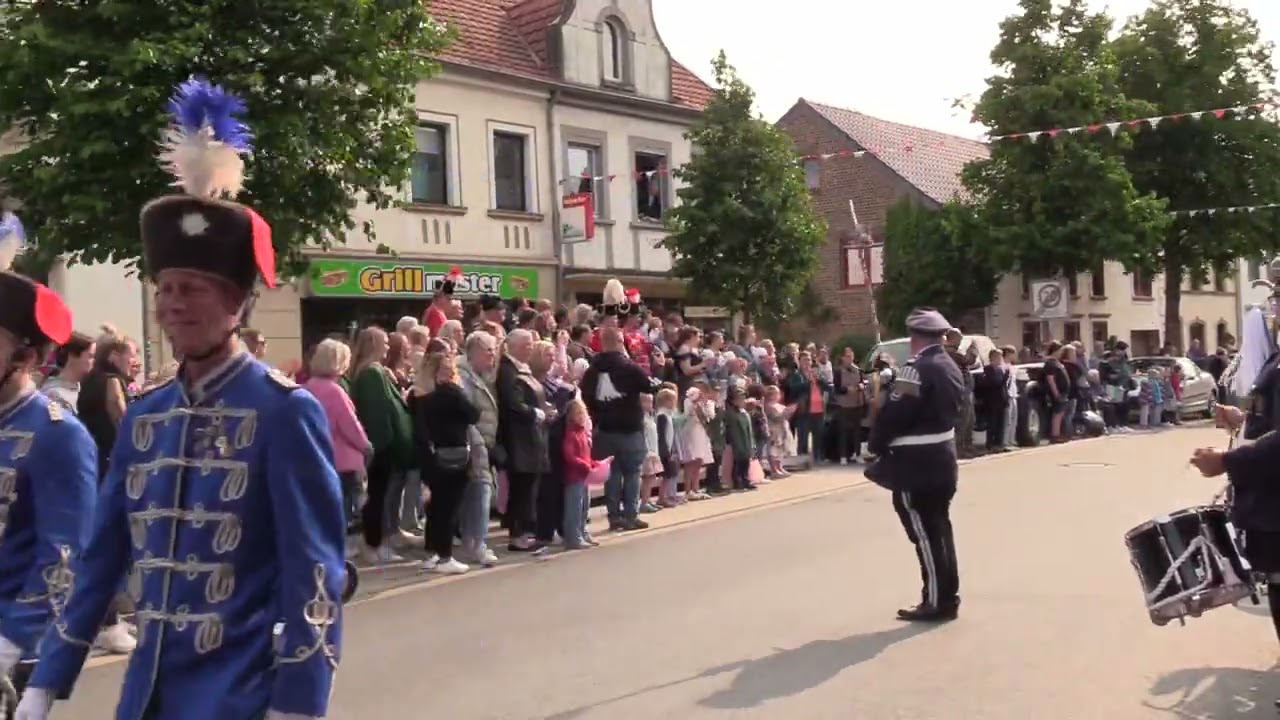 Schützenfest Hochneukirch 2025 – Parade Sonntag