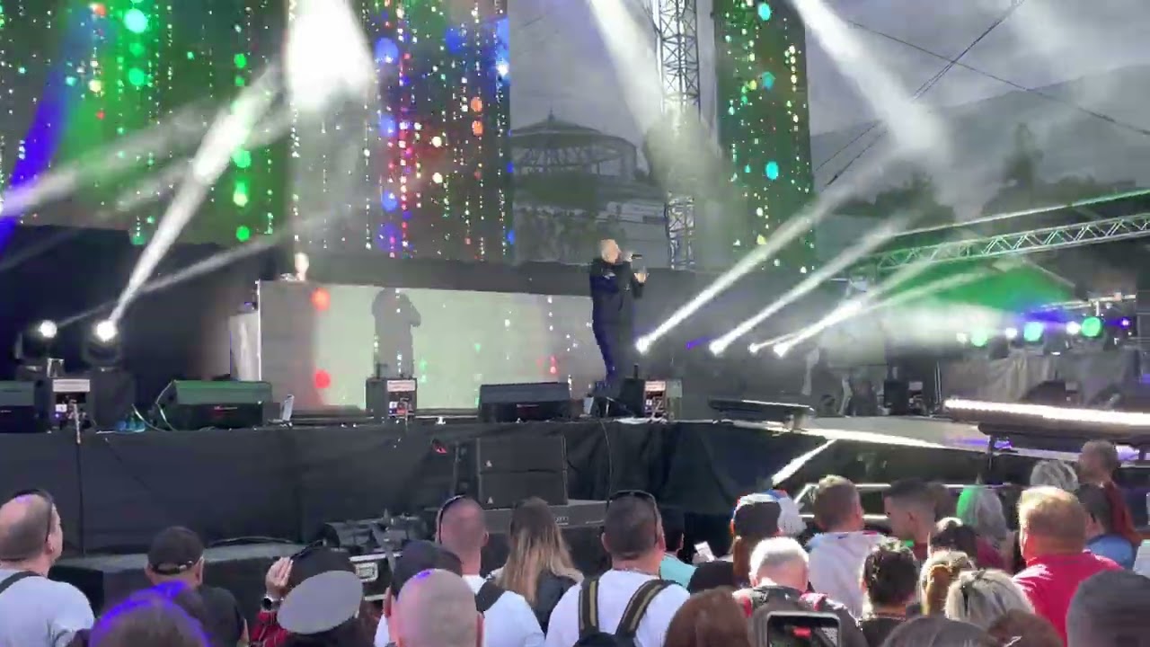 Eiffel 65 - Lucky (In my life) - live in Praha / Prague, Czech republic, 90s EXPLOSION - 20.5.2023