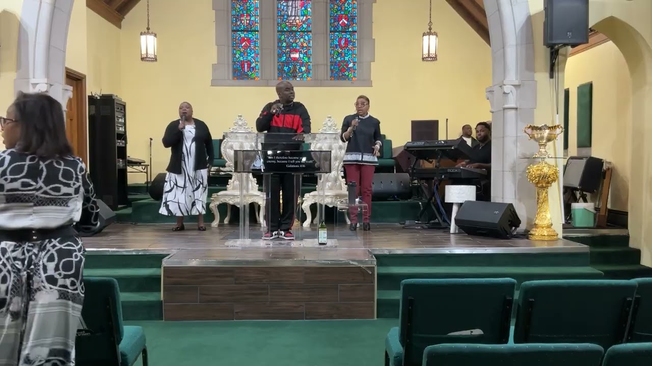 Prayer by Elder Crawford 