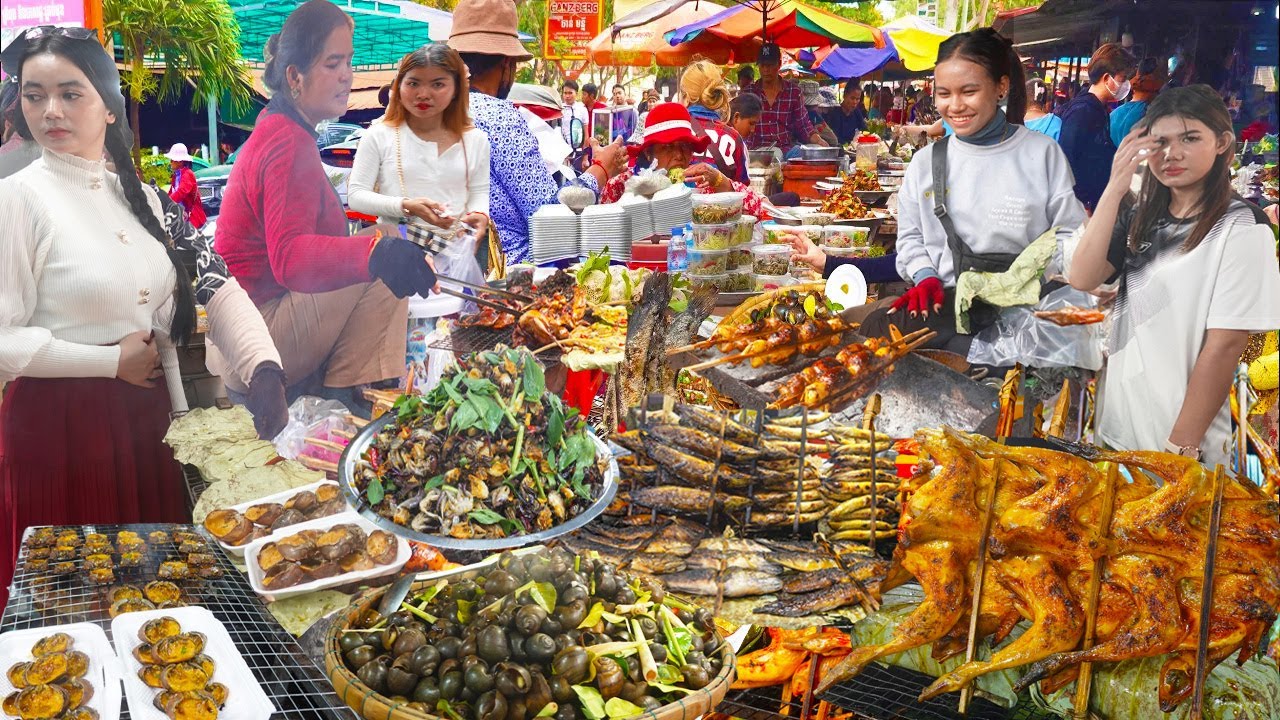 Best Cambodia Street Food Tour - Amazing Cambodian food market scenes @ countryside Vs City
