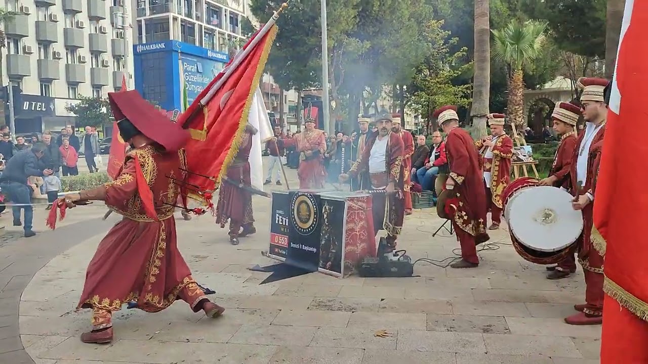FATİH'İN İSTANBUL'U FETHETTİĞİ YAŞTASIN MEHTER MARŞI