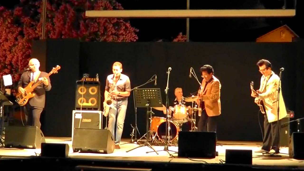 Dennis & the Jets - Live in Villa Celimontana