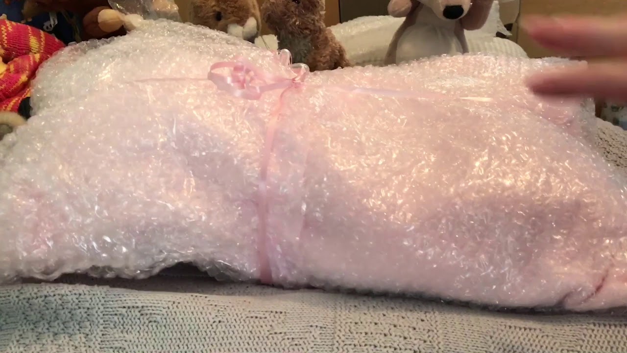 Открываю коробку с моей первой силиконовой куклой-малышкой в ​​полный рост от Alexandra’s Babies ...