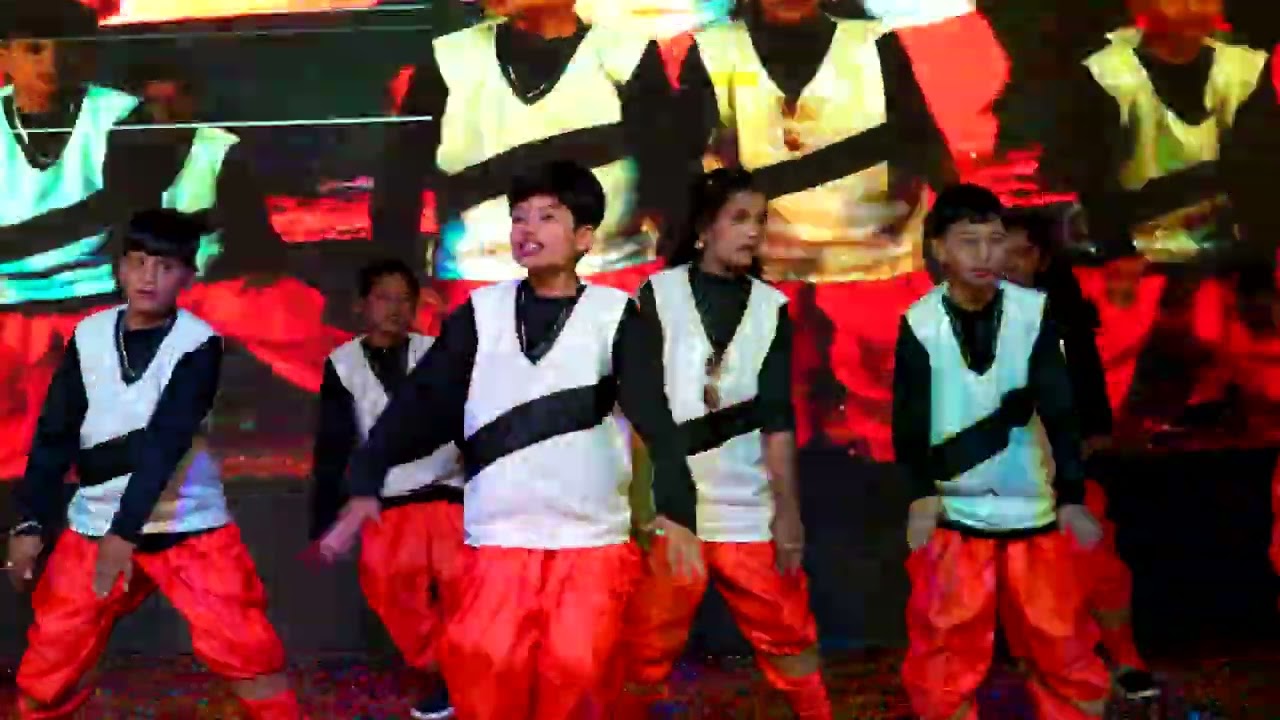Lingi Lingi Lingidi song dance performed by 6th class students