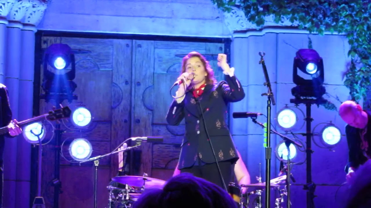 DO RIGHT - Brandi Carlile (Aretha Franklin cover)