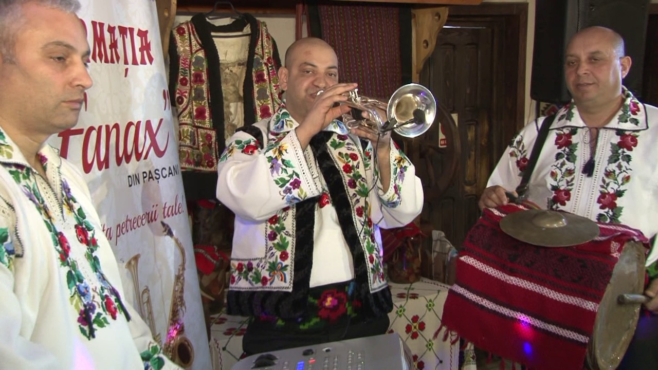 Formaţia FANAX din Paşcani - Ciobanas moldovenesc  2017